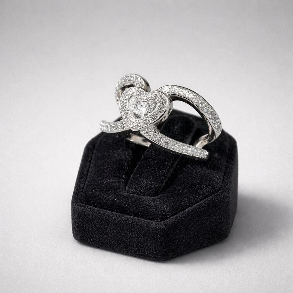 Interlocking double Heart silver tone ring size 7.75